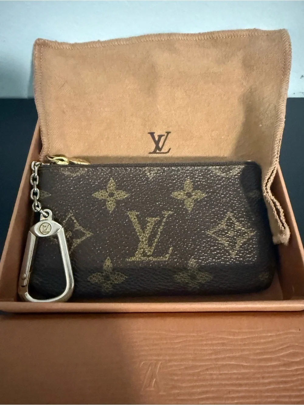 Louis Vuitton Monogram Key Pouch - Brown with Gold Monogram. Full Inclusion!